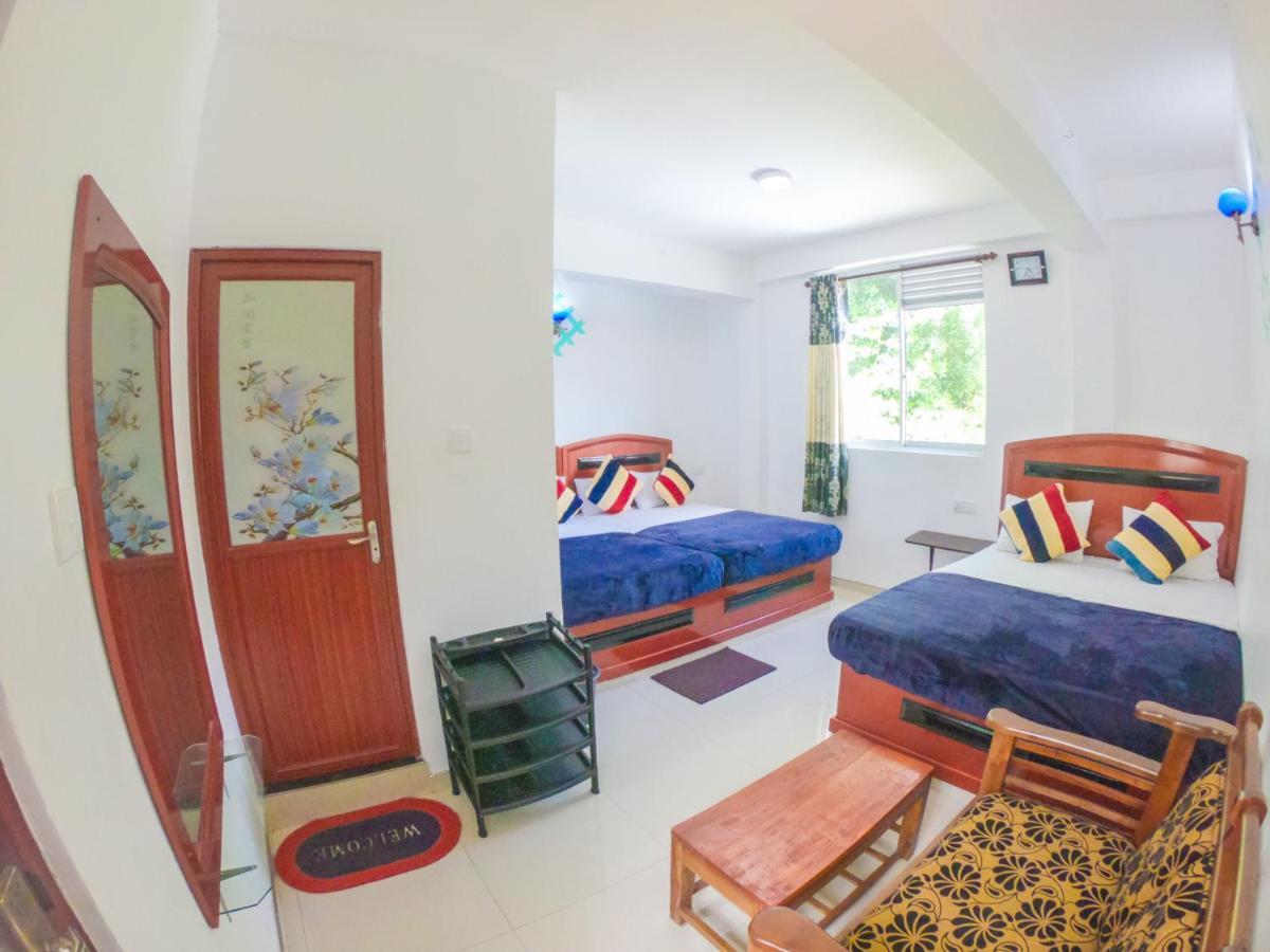 Siumi Rest Hotel Nallathanniya Bagian luar foto